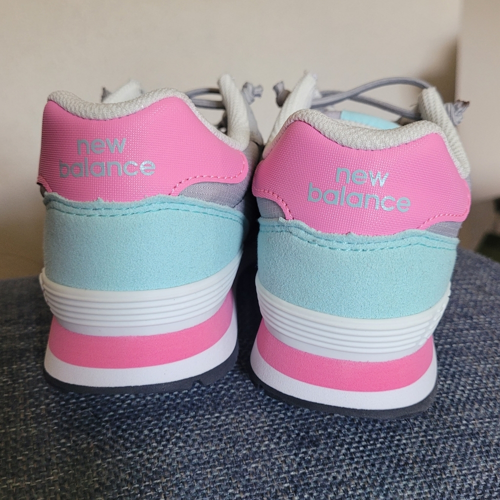 Girls Gray New Balance 515 - Picture 2 of 8